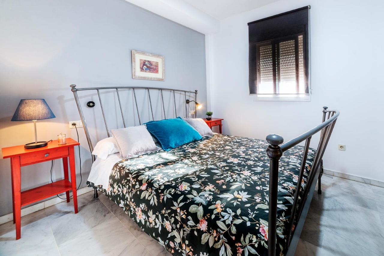 Apartamento La Salle Siviglia Esterno foto